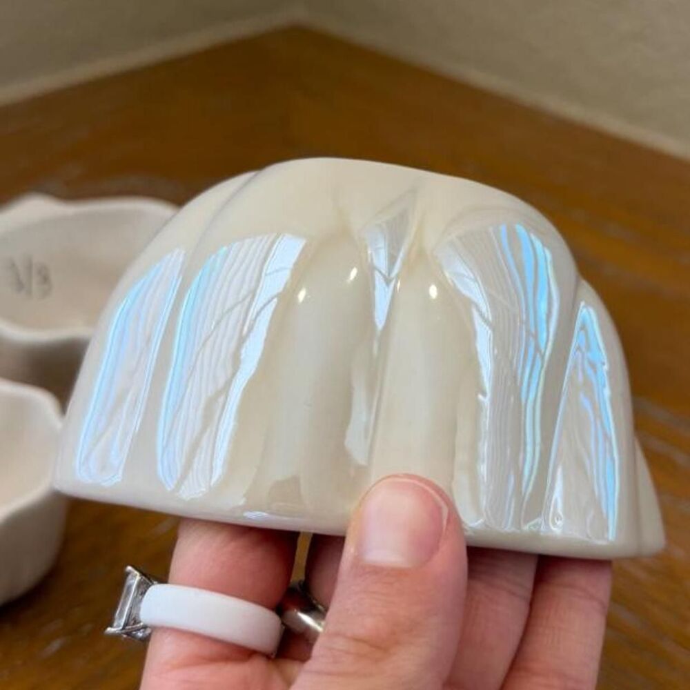 Rae Dunn x Disney Ariel The Little Mermaid Sea Shell Measuring Cups - Picture 6 of 8